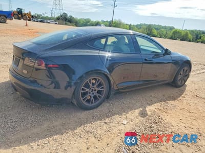 Trzecie zdjęcie samochodu z tyłu: 2022 TESLA MODEL S VIN:5YJSA1E69NF487121 - miniatura
