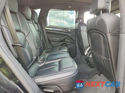 Zdjęcie 11 z 13 samochodu: 2017 PORSCHE CAYENNE VIN:WP1AA2A20HKA83554 - miniatura