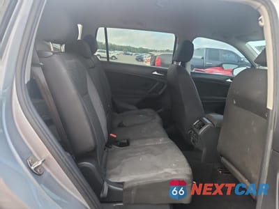 Zdjęcie 11 z 13 samochodu: 2019 VOLKSWAGEN TIGUAN S VIN:3VV1B7AX2KM187052 - miniatura