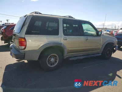 Trzecie zdjęcie samochodu z tyłu: 2000 FORD EXPLORER XLS VIN:1FMZU72E0YZC07133 - miniatura