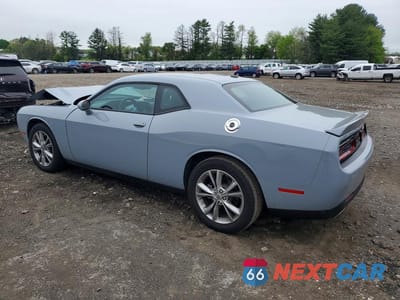 Drugie zdjęcie samochodu z przodu: 2022 DODGE CHALLENGER SXT VIN:2C3CDZGG4NH185878 - miniatura