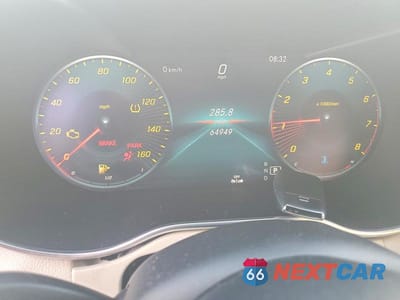 Zdjęcie 8 z 10 samochodu: 2019 MERCEDES-BENZ C 300 4MATIC VIN:55SWF8EB0KU316423 - miniatura