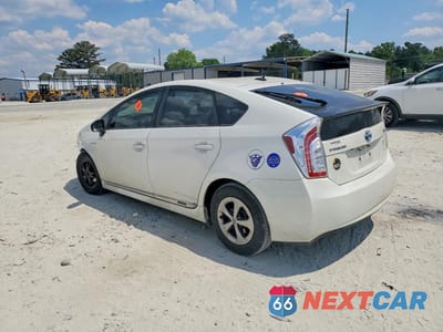 Drugie zdjęcie samochodu z przodu: 2015 TOYOTA PRIUS THREE VIN:JTDKN3DUXF1909407 - miniatura
