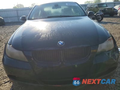 Piąte zdjęcie samochodu w środku: 2006 BMW 325 I VIN:WBAVB13526KR66860 - miniatura