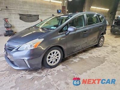2013 TOYOTA PRIUS V TWO JTDZN3EU9D3280365 - główne zdjęcie licytacji z USA - miniatura