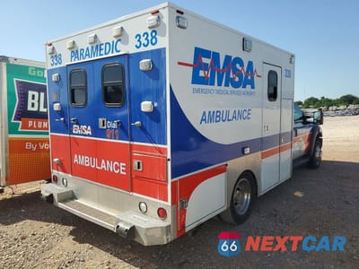 Trzecie zdjęcie samochodu z tyłu: 2016 FORD F450 SD AMBULANCE VIN:1FD0X4GT9GEC72719 - miniatura