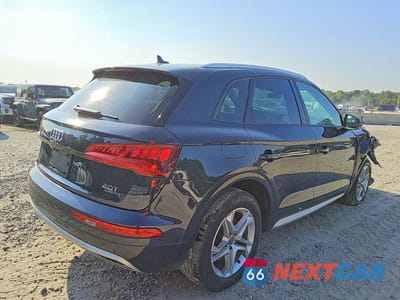 Trzecie zdjęcie samochodu z tyłu: 2018 AUDI Q5 PREMIUM VIN:WA1ANAFY5J2144992 - miniatura