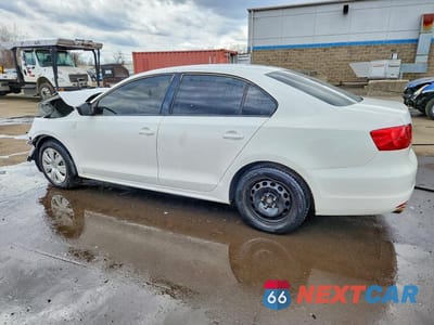 Drugie zdjęcie samochodu z przodu: 2012 VOLKSWAGEN JETTA BASE VIN:3VW1K7AJXCM386925 - miniatura