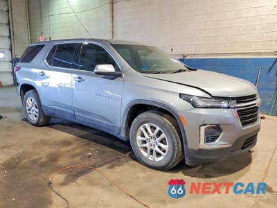 Czwarte zdjęcie samochodu z boku: 2024 CHEVROLET TRAVERSE LIMITED LS VIN:1GNESTKW6RJ130737 - miniatura