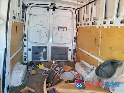 Zdjęcie 10 z 14 samochodu: 2013 NISSAN NV 2500 VIN:1N6BF0LX1DN102526 - miniatura
