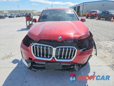 Piąte zdjęcie samochodu w środku: 2026 BMW X1 XDRIVE28I VIN:WBX73EF08T5410128 - miniatura