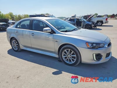 Czwarte zdjęcie samochodu z boku: 2016 MITSUBISHI LANCER ES VIN:JA32V2FWXGU010716 - miniatura