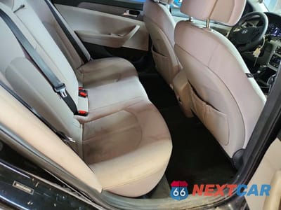 Zdjęcie 10 z 12 samochodu: 2017 HYUNDAI SONATA SE VIN:5NPE24AF2HH508169 - miniatura