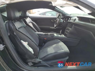 Zdjęcie 10 z 13 samochodu: 2019 FORD MUSTANG SHELBY GT350 VIN:1FA6P8JZ3K5552718 - miniatura