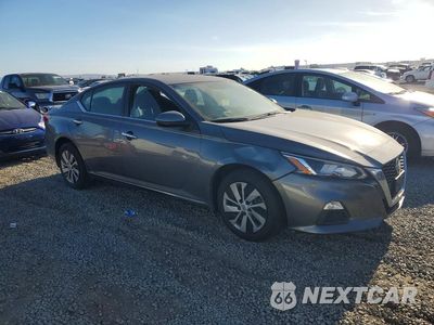 Czwarte zdjęcie samochodu z boku: 2020 NISSAN ALTIMA 2.5 S VIN:1N4BL4BW1LC278827 - miniatura