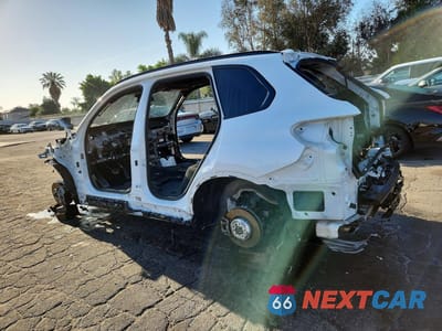 Drugie zdjęcie samochodu z przodu: 2024 BMW X5 XDRIVE40I VIN:5UX23EU07R9T10337 - miniatura