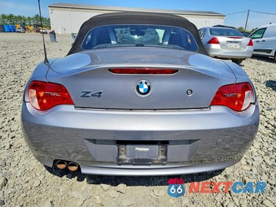 Zdjęcie 6 z 12 samochodu: 2006 BMW Z4 3.0 VIN:4USBU33596LW58360 - miniatura