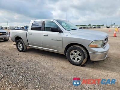 Czwarte zdjęcie samochodu z boku: 2011 DODGE RAM 1500 VIN:1D7RB1CP2BS547980 - miniatura