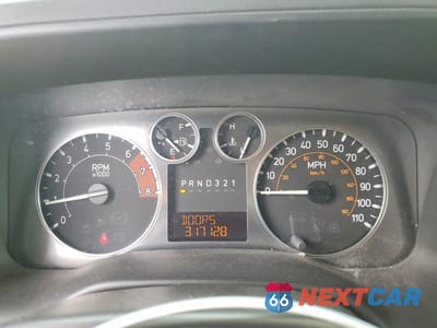 Zdjęcie 9 z 13 samochodu: 2006 HUMMER H3 VIN:5GTDN136868101685 - miniatura