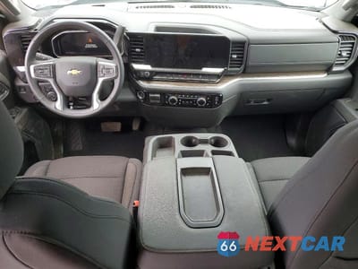 Zdjęcie 8 z 13 samochodu: 2026 CHEVROLET SILVERADO K1500 LT-L VIN:3GCPKKEK8TG111992 - miniatura