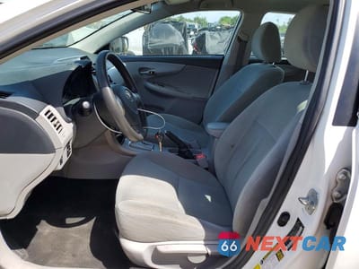 Zdjęcie 7 z 12 samochodu: 2013 TOYOTA COROLLA L/LE VIN:2T1BU4EE7DC091918 - miniatura