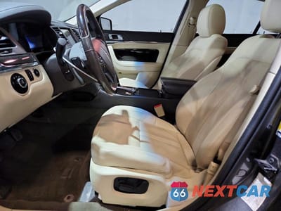 Zdjęcie 7 z 12 samochodu: 2016 LINCOLN MKS VIN:1LNHL9FT2GG602377 - miniatura