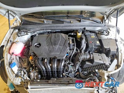 Zdjęcie 11 z 12 samochodu: 2025 KIA K5 GT LINE VIN:KNAG64J71S5355116 - miniatura