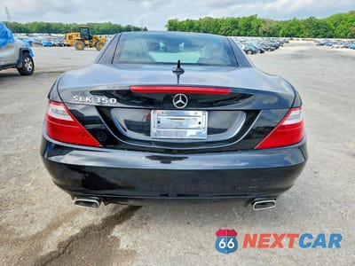Zdjęcie 6 z 12 samochodu: 2012 MERCEDES-BENZ SLK 350 VIN:WDDPK5HA7CF009353 - miniatura