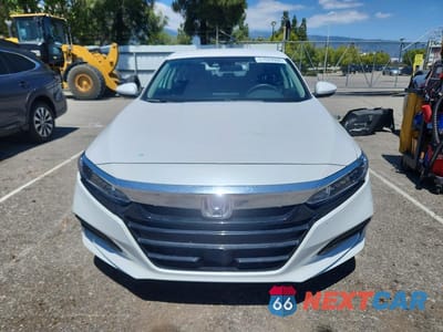 Piąte zdjęcie samochodu w środku: 2019 HONDA ACCORD LX VIN:1HGCV1F13KA079098 - miniatura