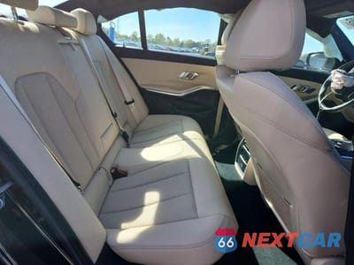 Zdjęcie 10 z 12 samochodu: 2022 BMW 330XI VIN:3MW5R7J06N8C55250 - miniatura