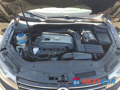 Zdjęcie 11 z 13 samochodu: 2012 VOLKSWAGEN EOS KOMFORT VIN:WVWBW7AH8CV005362 - miniatura