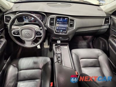 Zdjęcie 8 z 12 samochodu: 2020 VOLVO XC90 T5 MOMENTUM VIN:YV4102PK7L1534745 - miniatura