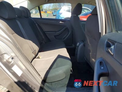 Zdjęcie 10 z 12 samochodu: 2016 VOLKSWAGEN JETTA S VIN:3VW267AJ6GM392753 - miniatura
