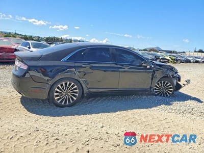 Trzecie zdjęcie samochodu z tyłu: 2018 LINCOLN MKZ HYBRID BLACK LABEL VIN:3LN6L5NU0JR611606 - miniatura