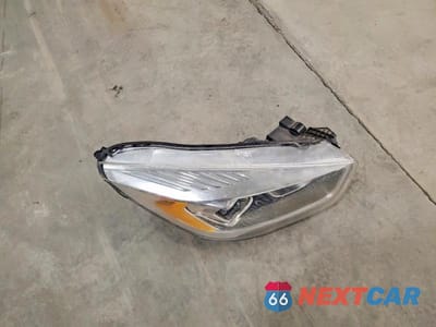 Zdjęcie 13 z 14 samochodu: 2017 FORD ESCAPE SE VIN:1FMCU9G94HUD32162 - miniatura