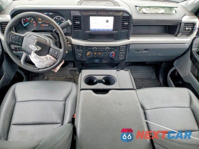 Zdjęcie 8 z 12 samochodu: 2024 FORD F250 SUPER DUTY UTILITY / SERVICE TRUCK VIN:1FT7W2BA8RED60034 - miniatura