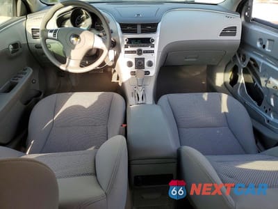Zdjęcie 8 z 13 samochodu: 2011 CHEVROLET MALIBU LS VIN:1G1ZB5E18BF250532 - miniatura
