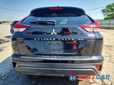 Zdjęcie 6 z 14 samochodu: 2022 MITSUBISHI ECLIPSE CROSS ES VIN:JA4ATUAA4NZ047474 - miniatura
