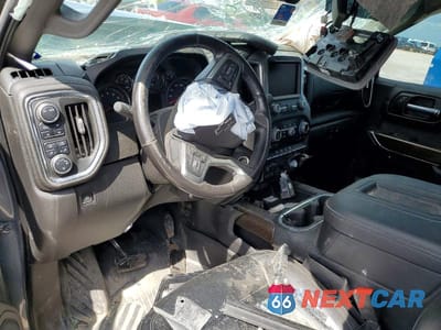 Zdjęcie 8 z 13 samochodu: 2021 CHEVROLET SILVERADO K1500 LT TRAIL BOSS VIN:3GCPYFED1MG458850 - miniatura