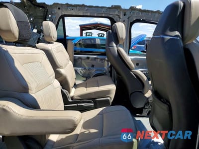 Zdjęcie 11 z 14 samochodu: 2024 LINCOLN NAVIGATOR RESERVE VIN:5LMJJ2LG6REL05114 - miniatura