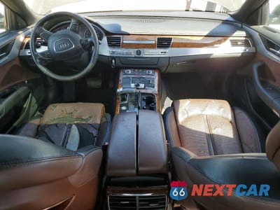 Zdjęcie 8 z 12 samochodu: 2011 AUDI A8 QUATTRO VIN:WAUAVAFD0BN001061 - miniatura