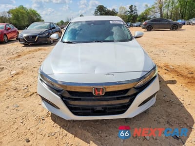 Piąte zdjęcie samochodu w środku: 2020 HONDA ACCORD SPORT VIN:1HGCV1F32LA033667 - miniatura