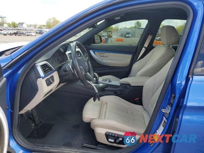 Zdjęcie 7 z 12 samochodu: 2018 BMW 330 XI VIN:WBA8D9C53JA614245 - miniatura
