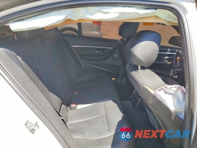 Zdjęcie 10 z 12 samochodu: 2017 BMW 340 XI VIN:WBA8B7G51HNU37461 - miniatura