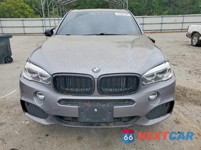 Piąte zdjęcie samochodu w środku: 2016 BMW X5 XDRIVE35I VIN:5UXKR0C5XG0U08147 - miniatura