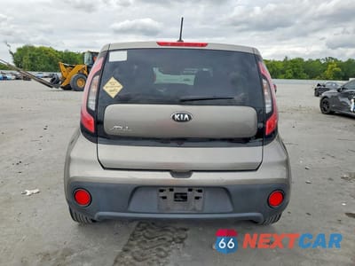 Zdjęcie 6 z 13 samochodu: 2017 KIA SOUL BASE VIN:KNDJN2A27H7466514 - miniatura
