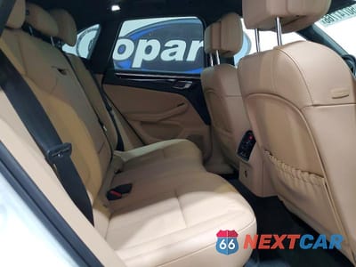 Zdjęcie 11 z 13 samochodu: 2024 PORSCHE MACAN BASE VIN:WP1AA2A54RLB20188 - miniatura