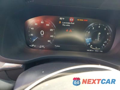 Zdjęcie 9 z 11 samochodu: 2018 VOLVO XC60 T5 INSCRIPTION VIN:YV4102RL3J1023861 - miniatura