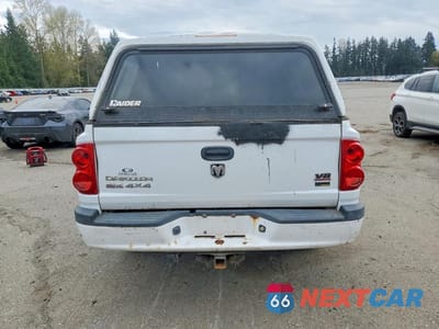 Zdjęcie 6 z 12 samochodu: 2008 DODGE DAKOTA SXT VIN:1D7HW38N48S535051 - miniatura