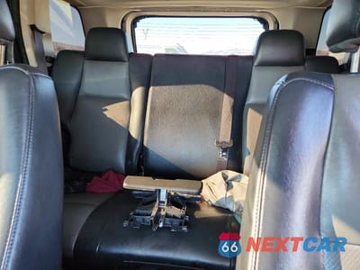 Zdjęcie 10 z 14 samochodu: 2009 JEEP GRAND CHEROKEE LAREDO VIN:1J8GR48K39C508369 - miniatura